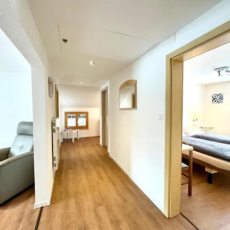 Apartamento Haus Arnika Saas-Grund